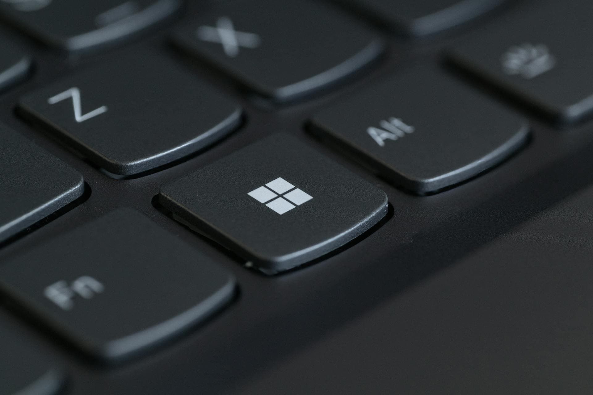 Clavier à larges touches pour senior : confort, sécurité ou luxe inutile ?